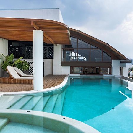 Azzurro Hotel Анхелес Екстериор снимка