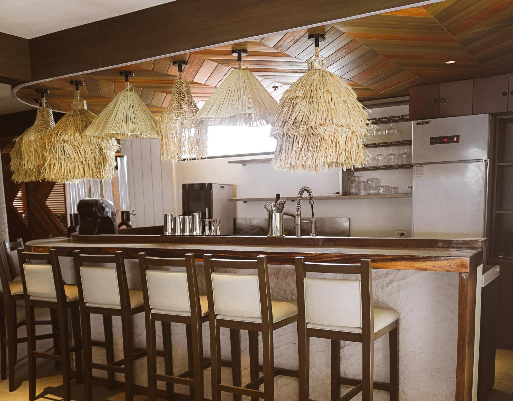 Azzurro Hotel Анхелес Екстериор снимка