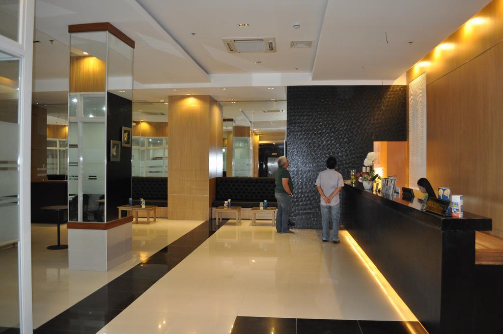 Azzurro Hotel Анхелес Екстериор снимка